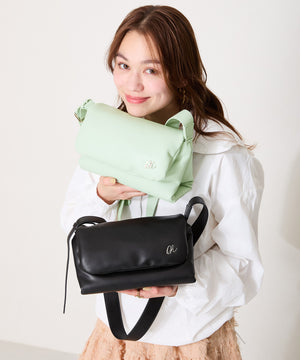 パデットロゴモチーフボディバッグ/BA-248