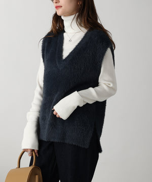 フェザーヤーンVネックベスト/AC3325