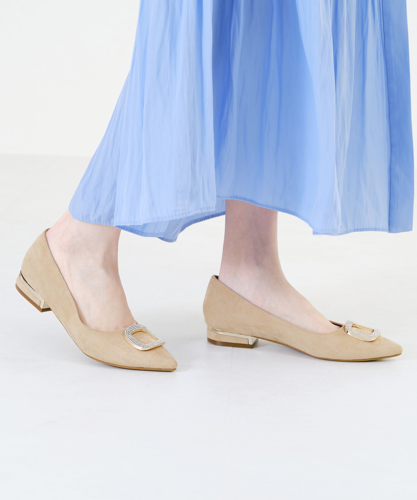 ビジューバックルモチーフパンプス/WEB限定/25102