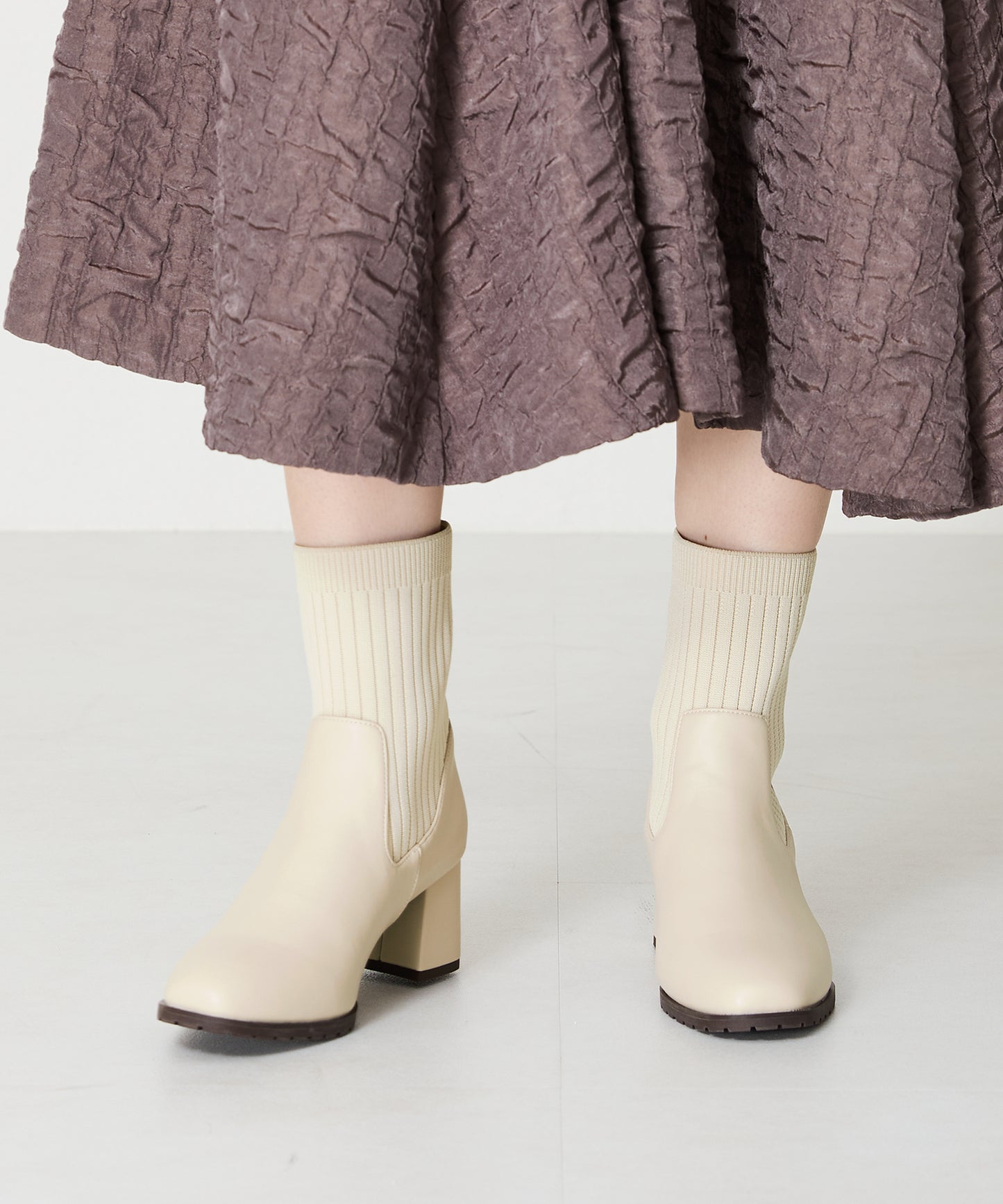 スクエアトゥニットヒールブーツ/31403