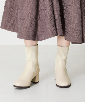 スクエアトゥニットヒールブーツ/31403