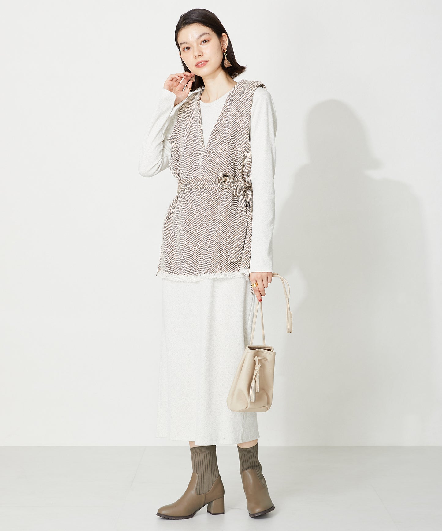 スクエアトゥニットヒールブーツ/31403