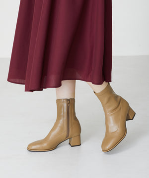 ラウンドトゥストレッチブーツ/31425