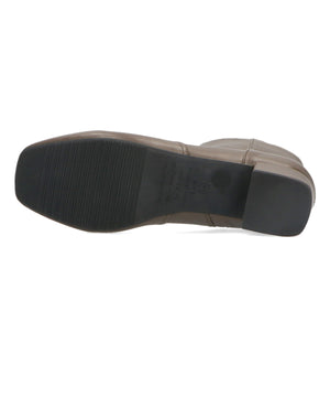 スクエアトゥプレーンショートブーツ/32401