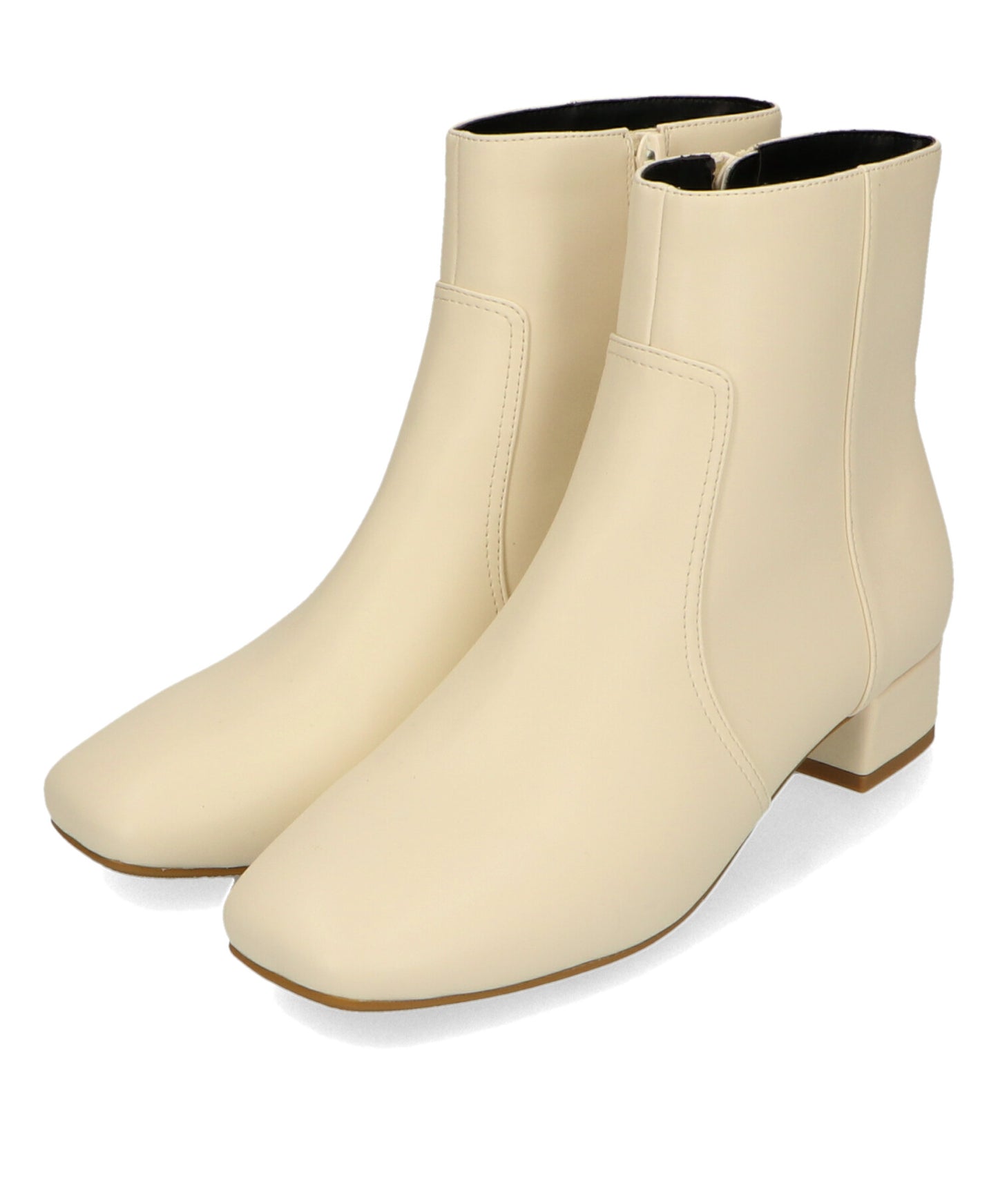 スクエアトゥプレーンショートブーツ/32401