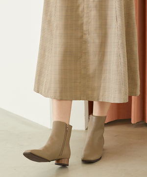 スクエアトゥラウンドヒールブーツ/32409