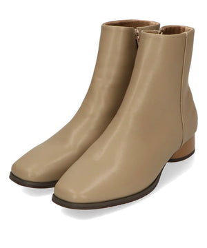 スクエアトゥラウンドヒールブーツ/32409