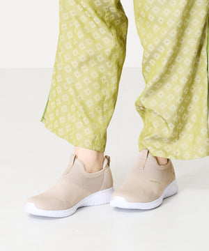 【軽量】ニットスニーカー/OT3709