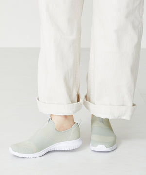 【軽量】ニットスニーカー/OT3709