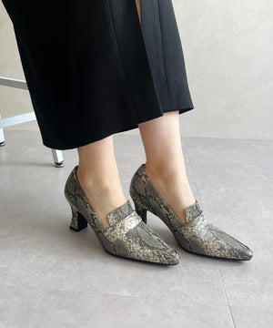 【WEB限定】ポインテッドトゥヒールローファー/41292