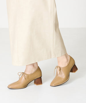 【WEB限定】ウッドヒール甲深パンプス/41307