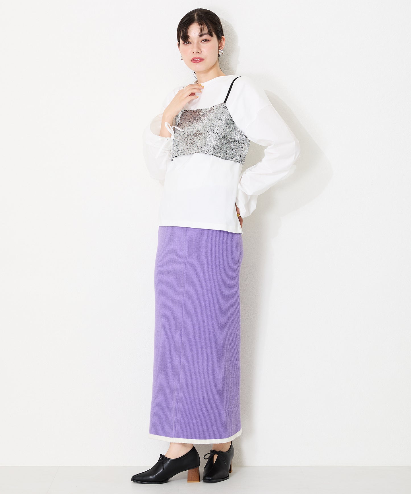 【WEB限定】ウッドヒール甲深パンプス/41307