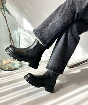 タンクソールサイドゴアショートブーツ/41414