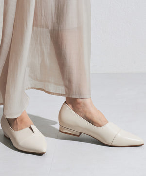 【WEB限定】メタリックラインフラットパンプス/45303