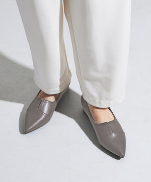 【WEB限定】メタリックラインフラットパンプス/45303