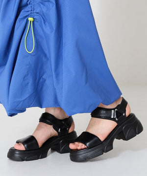 パデットストラップ厚底ヒールサンダル/51207