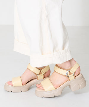 パデットストラップ厚底ヒールサンダル/51207