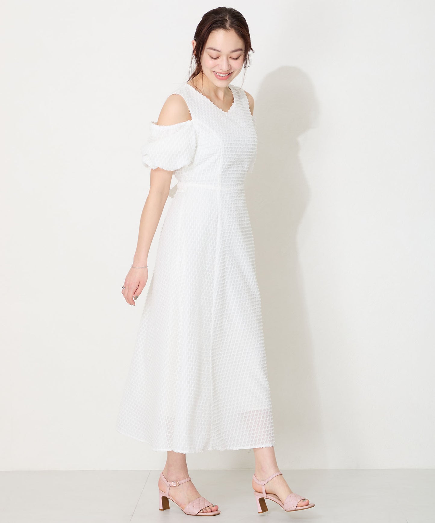 【WEB先行予約/6月上旬発売予定】キルティング×スタッズヒールサンダル/51229