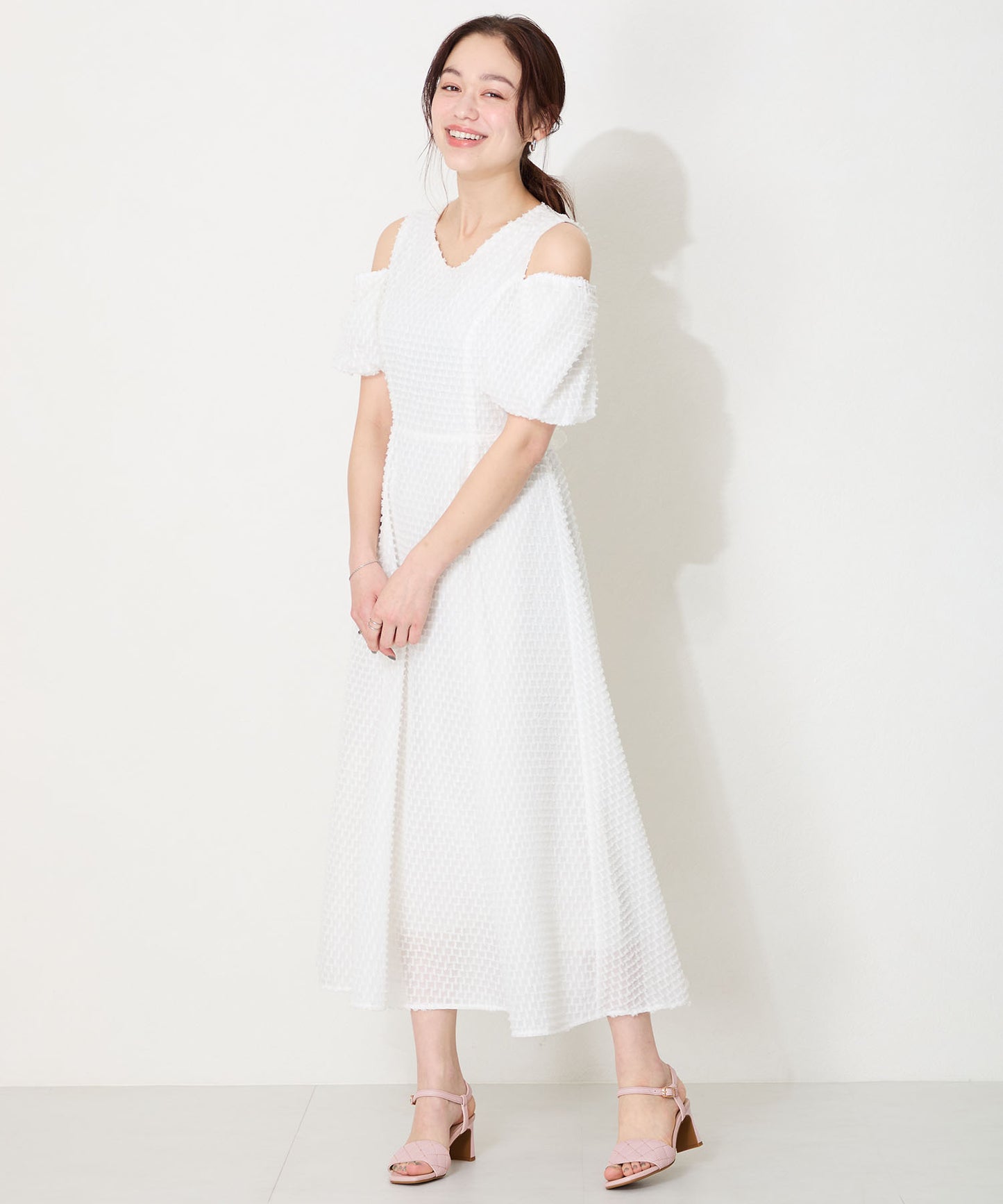 【WEB先行予約/6月上旬発売予定】キルティング×スタッズヒールサンダル/51229