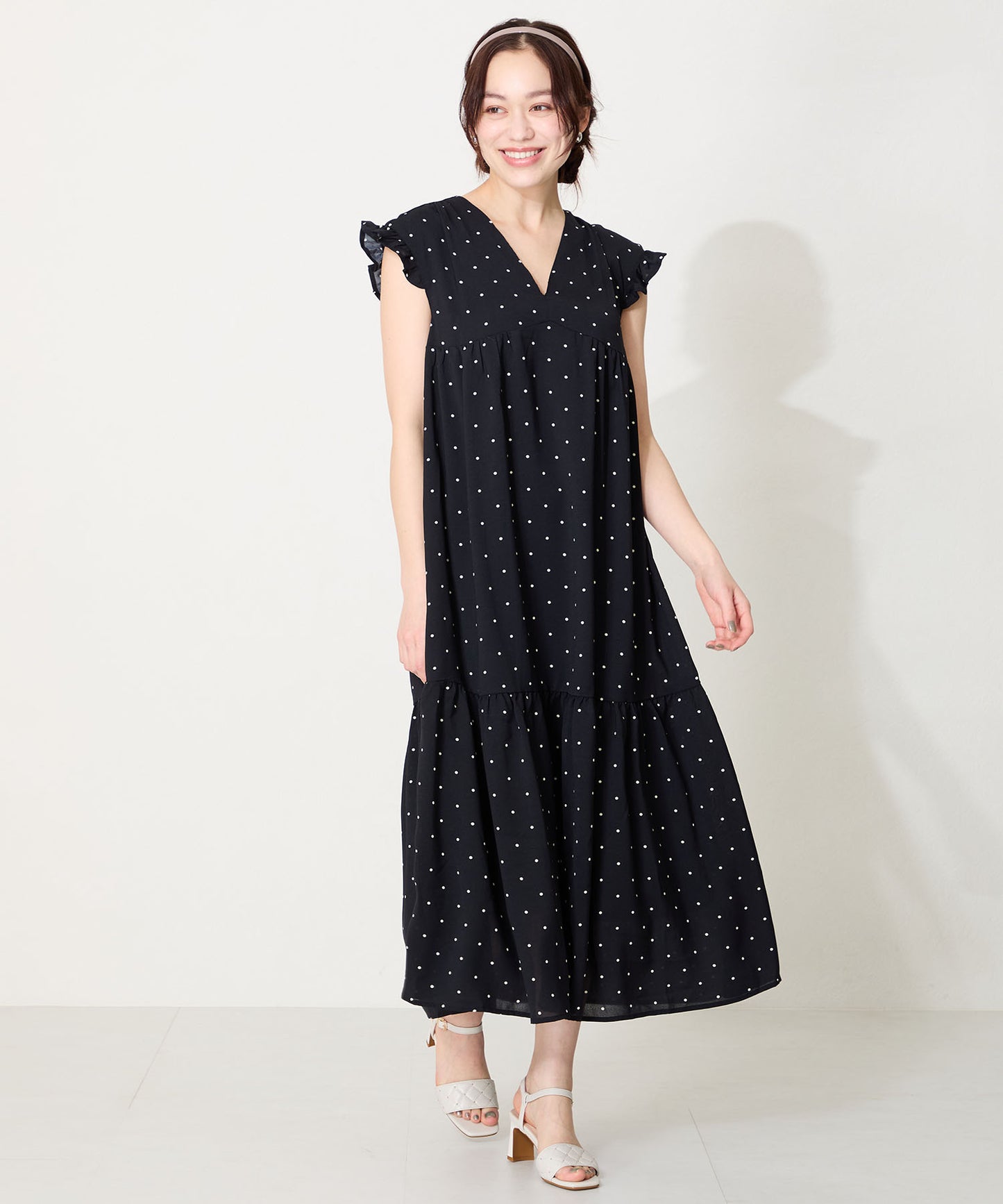 【WEB先行予約/6月上旬発売予定】キルティング×スタッズヒールサンダル/51229