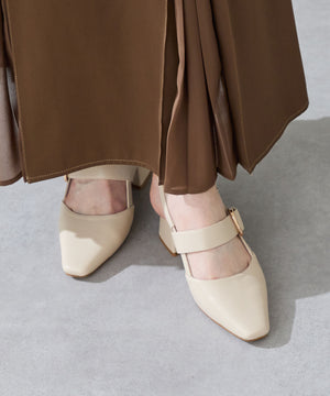 バックストラップパンプス/51301