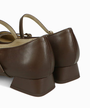 ポインテッドトゥダブルストラップパンプス/51306