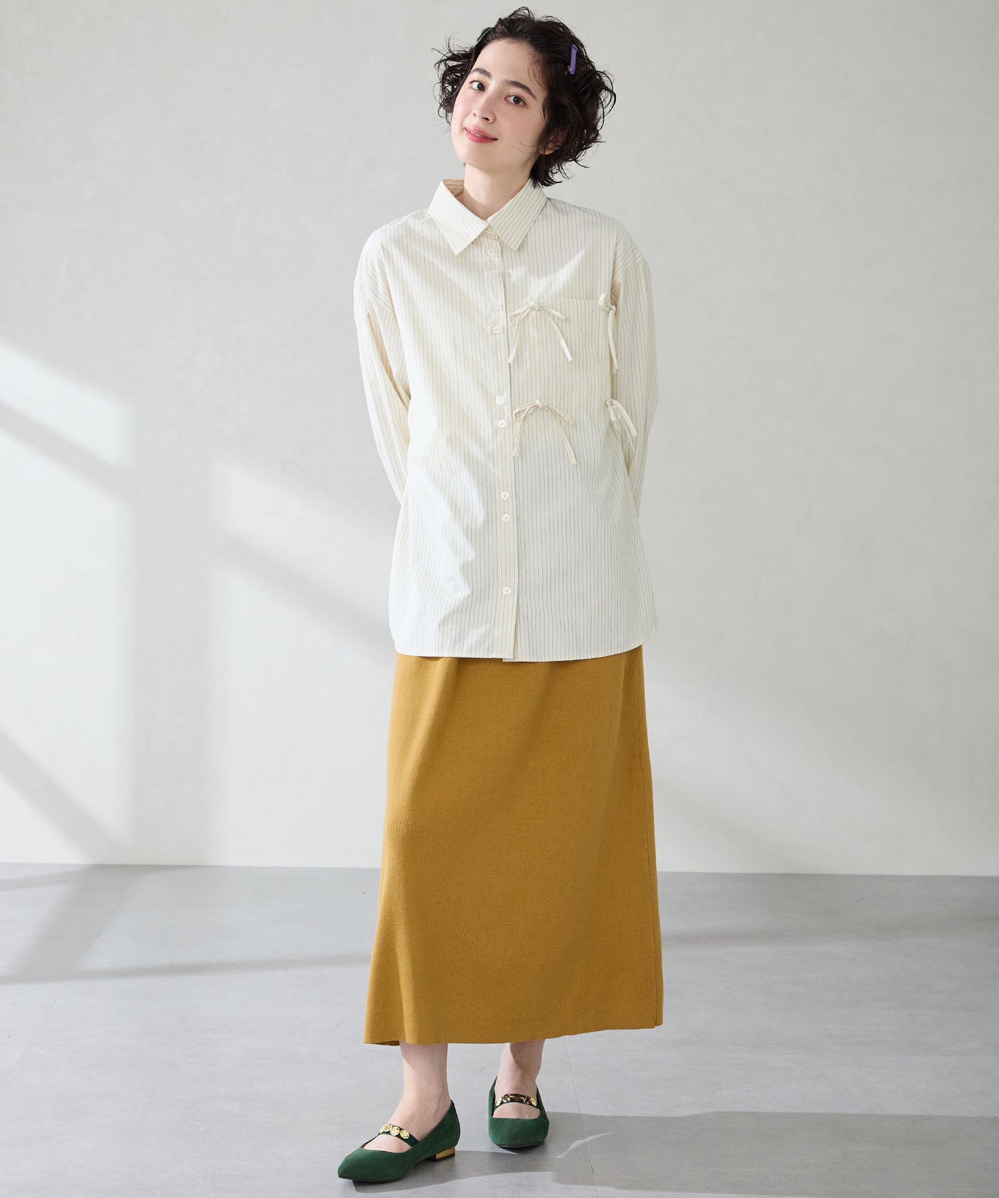【WEB先行予約/9月上旬発売予定】コインモチーフストラップパンプス/51308