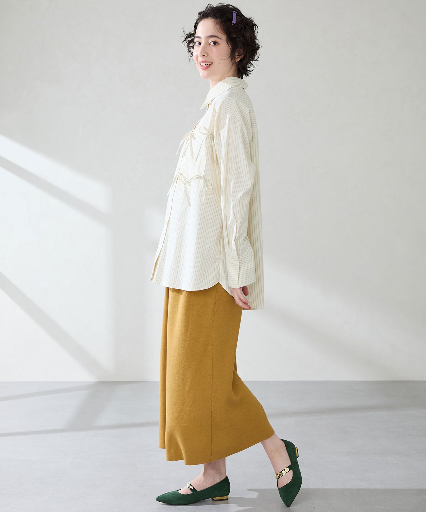 【WEB先行予約/9月上旬発売予定】コインモチーフストラップパンプス/51308