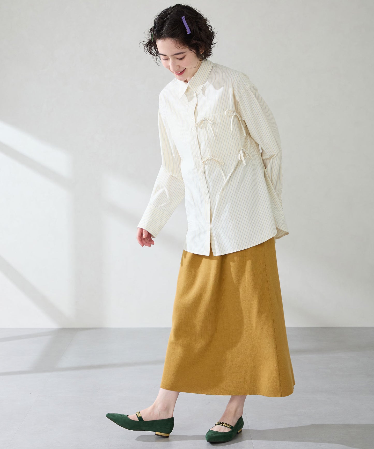 【WEB先行予約/9月上旬発売予定】コインモチーフストラップパンプス/51308