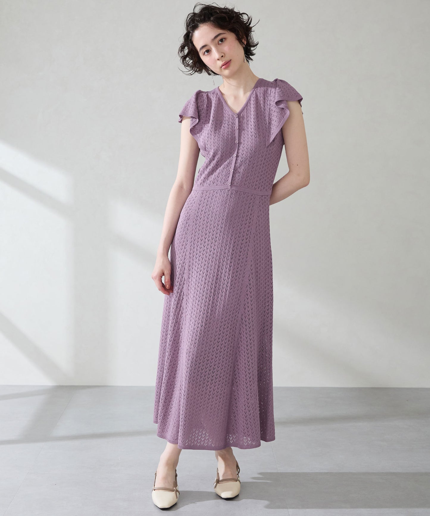【WEB先行予約/8月下旬発売予定】細ストラップバックベルトパンプス/51314