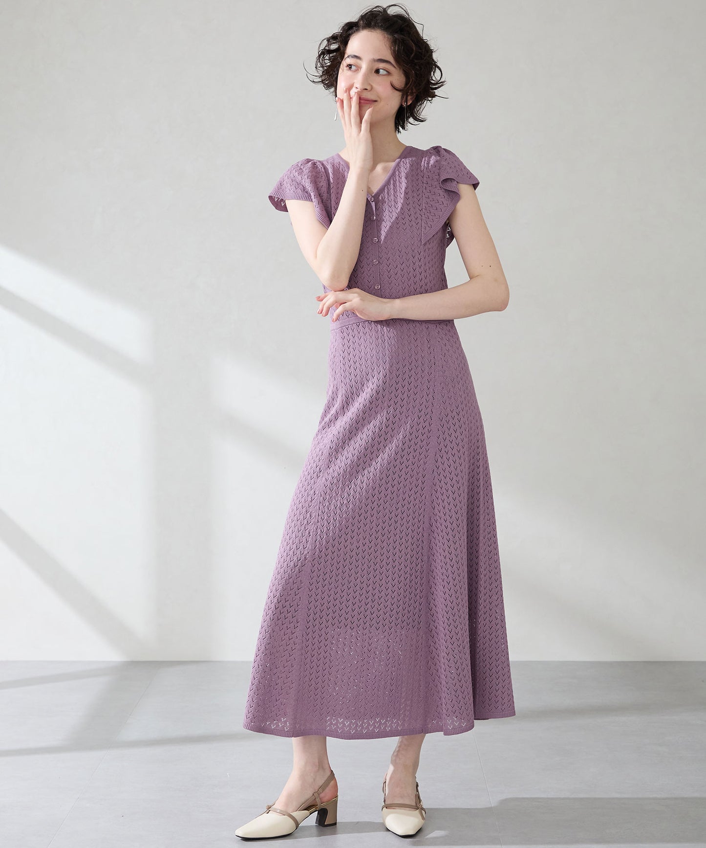 【WEB先行予約/8月下旬発売予定】細ストラップバックベルトパンプス/51314