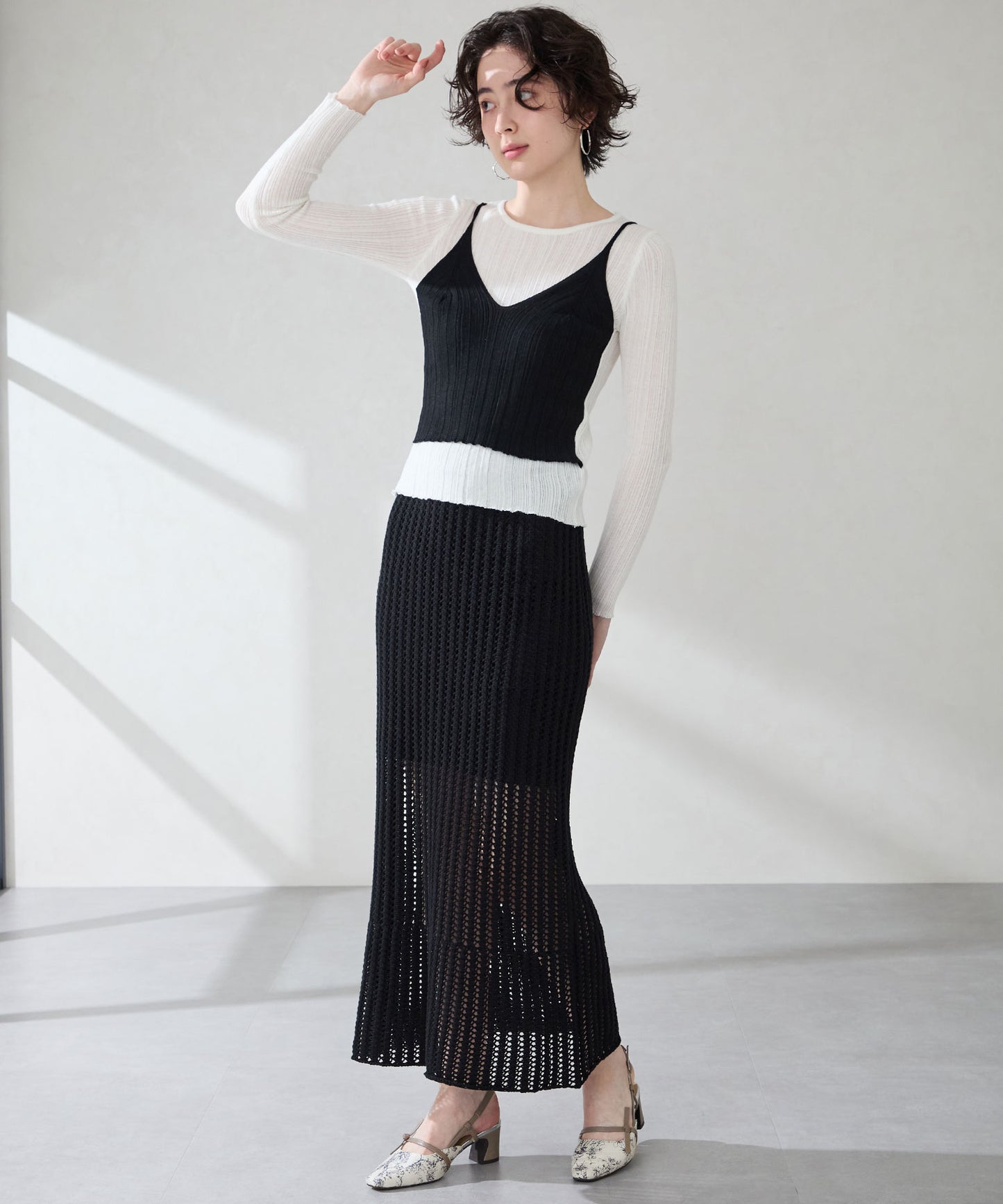 【WEB先行予約/8月下旬発売予定】細ストラップバックベルトパンプス/51314