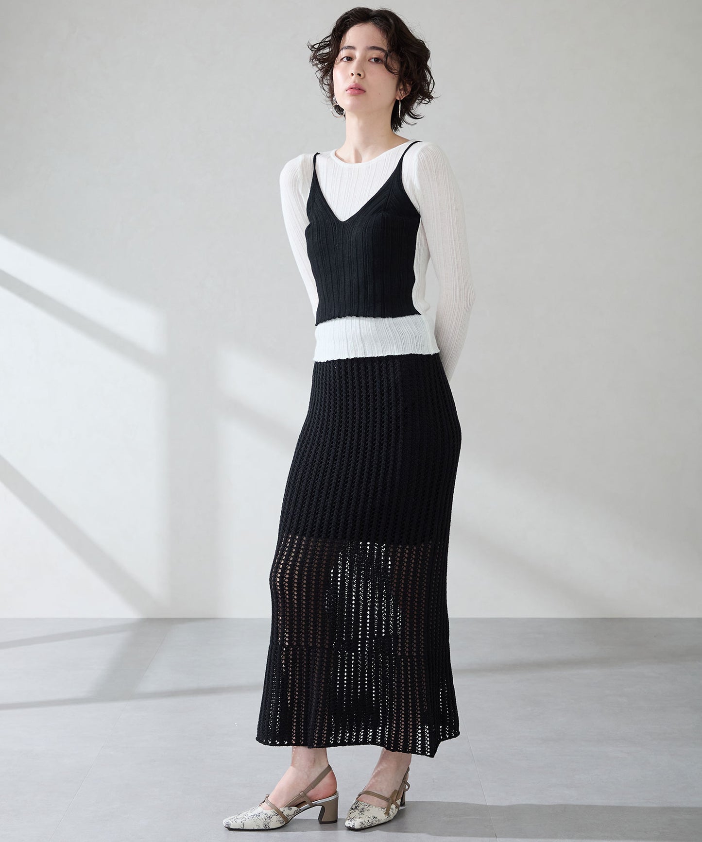 【WEB先行予約/8月下旬発売予定】細ストラップバックベルトパンプス/51314