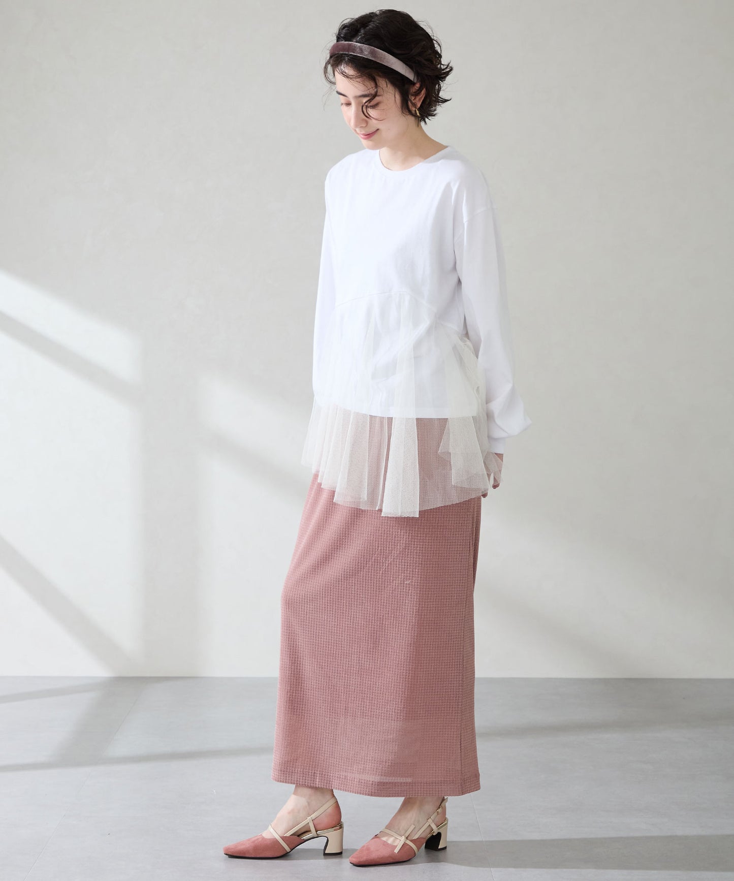 【WEB先行予約/8月下旬発売予定】細ストラップバックベルトパンプス/51314