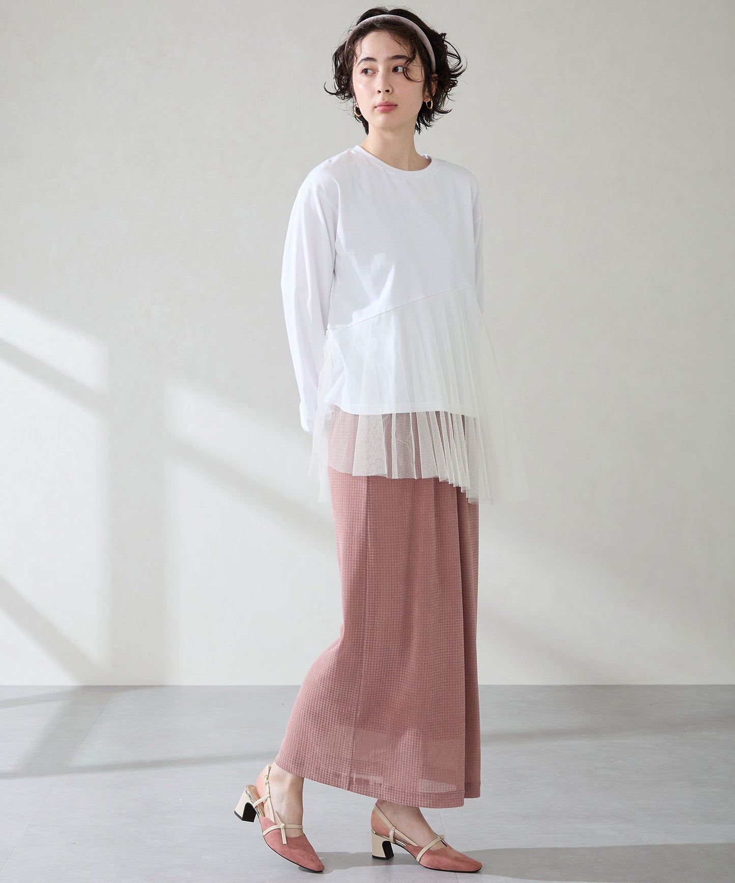 【WEB先行予約/8月下旬発売予定】細ストラップバックベルトパンプス/51314