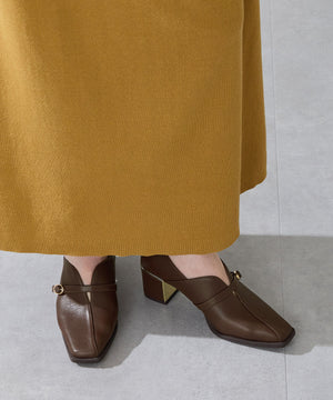 【カタログ掲載アイテム】スリットデザイン甲深パンプス/51317