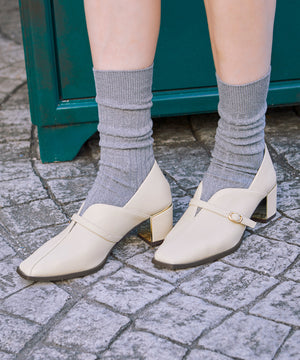 【カタログ掲載アイテム】スリットデザイン甲深パンプス/51317