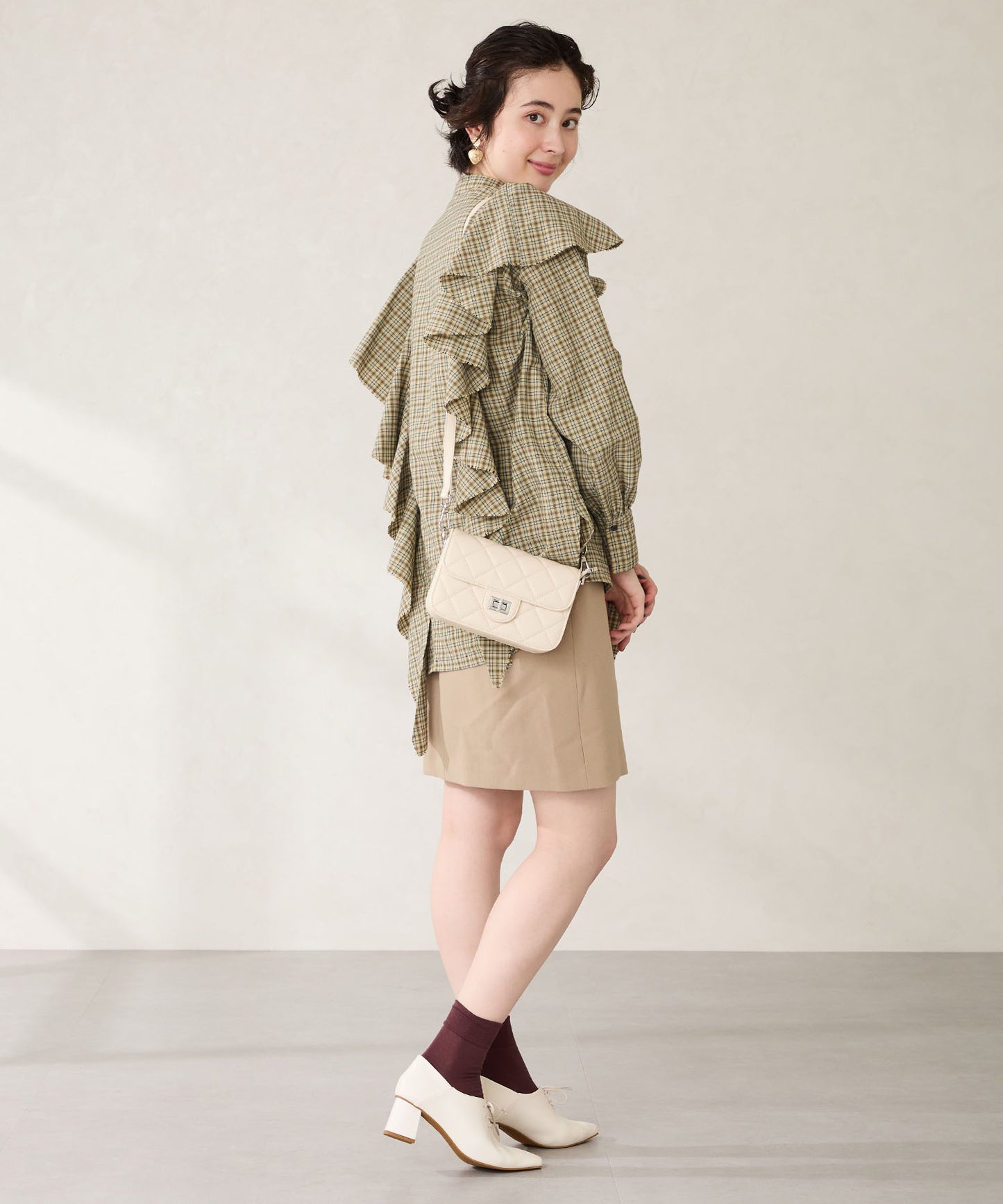 レースアップバブーシュパンプス/51322