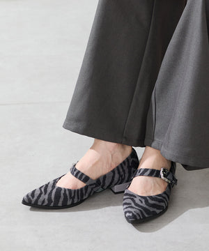 ウエスタンバックルポインテッドパンプス/51327