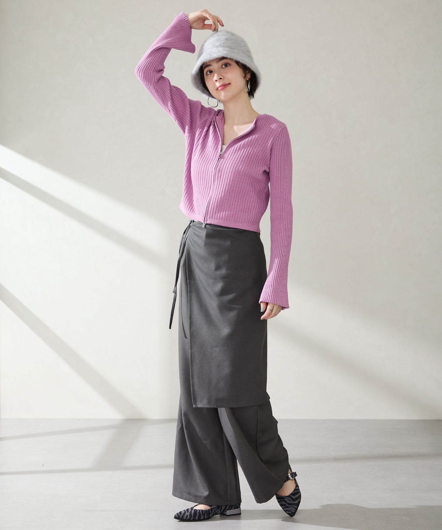【WEB先行予約/10月中旬発売予定】ウエスタンバックルポインテッドパンプス/51327