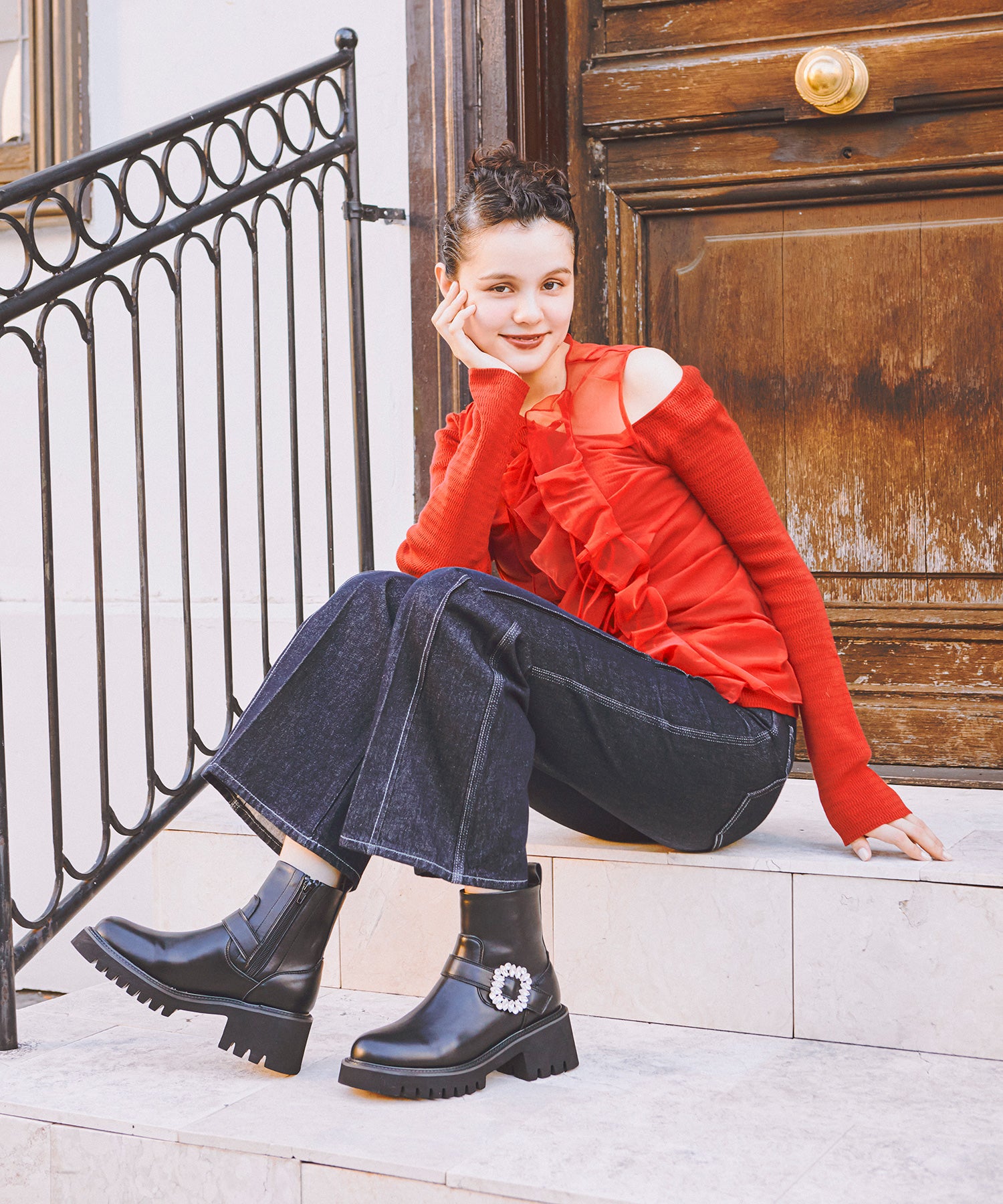 カタログ掲載アイテム】ビジューバックル厚底ブーツ/51402