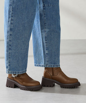 【カタログ掲載アイテム】ビジューバックル厚底ブーツ/51402