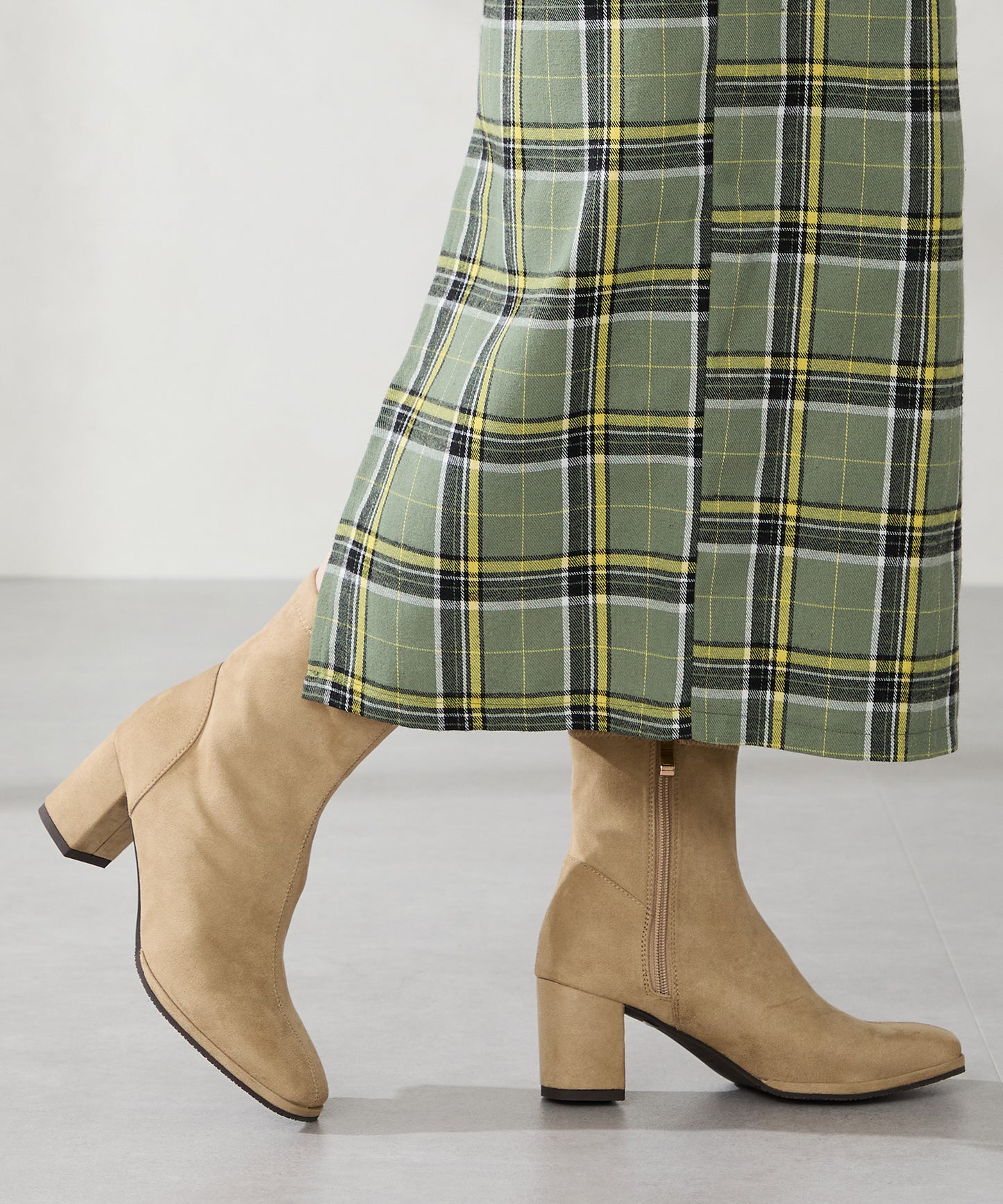 【WEB先行予約/11月上旬発売予定】スエードストレッチヒールブーツ/51420