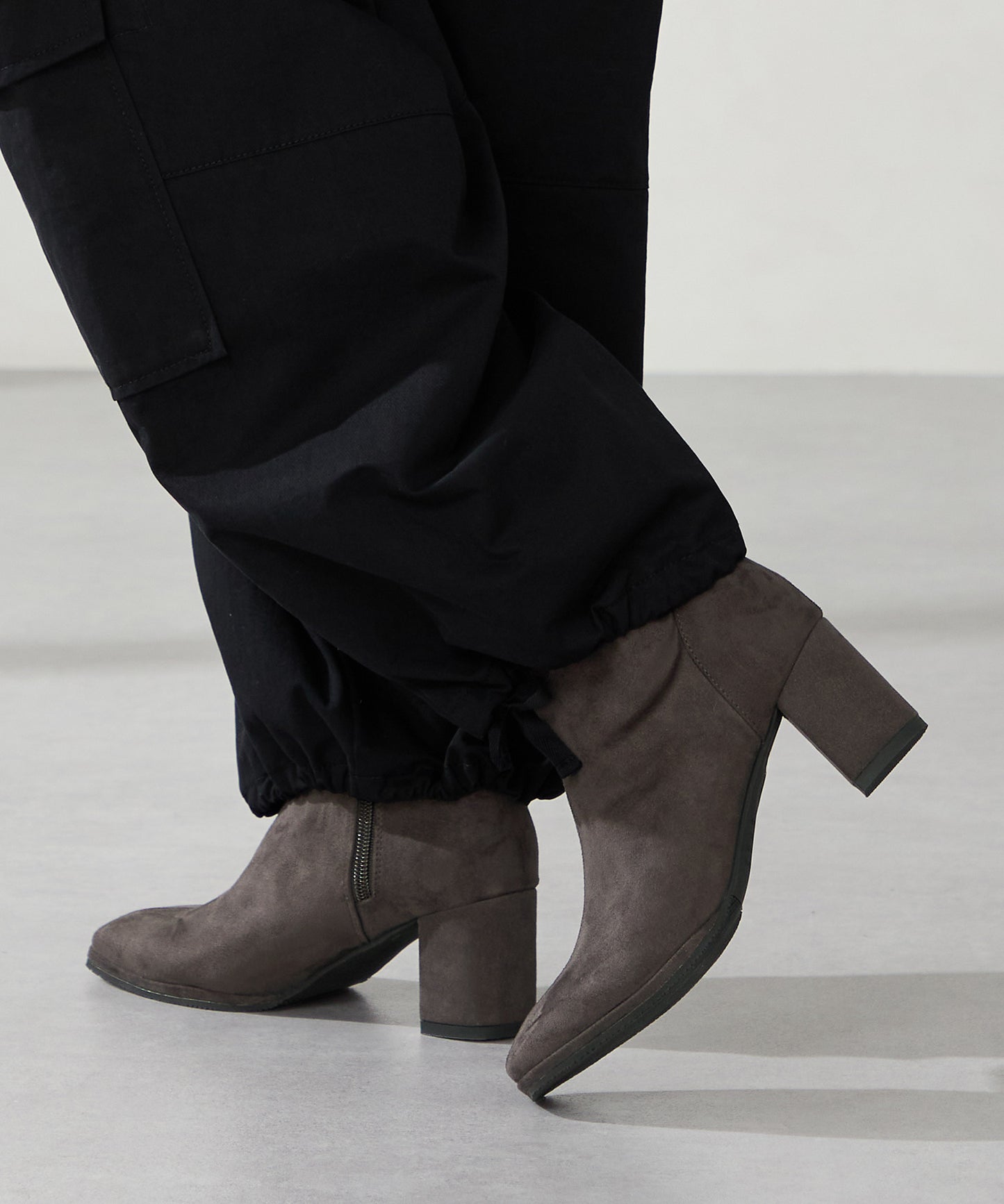 【WEB先行予約/11月上旬発売予定】スエードストレッチヒールブーツ/51420