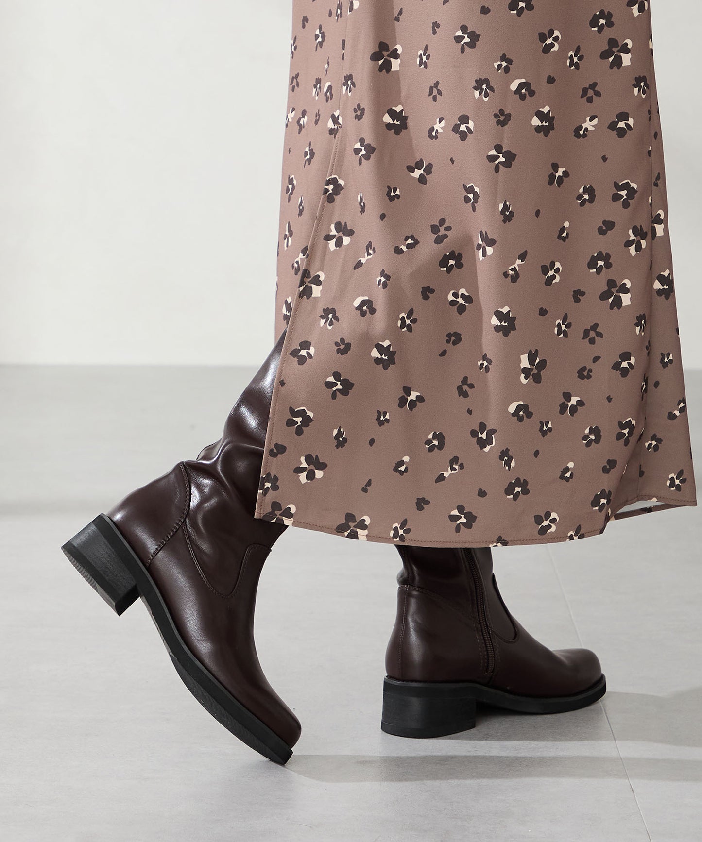 ピタ心地ストレッチロングブーツ/51502