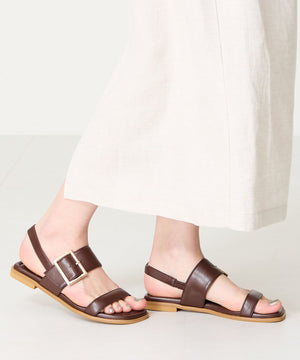 ベルトバックルフラットサンダル/52217