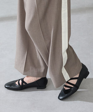 ゴムストラップフラットパンプス/52305