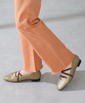 ゴムストラップフラットパンプス/52305