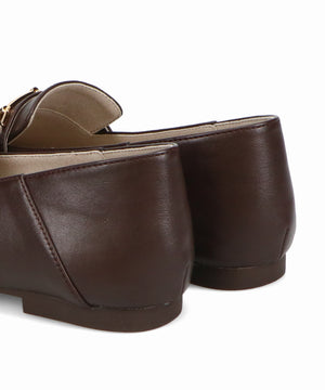 【カタログ掲載アイテム】スクエアトゥモチーフバブーシュローファー/52308