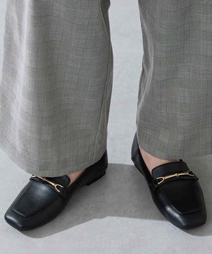 【カタログ掲載アイテム】スクエアトゥモチーフバブーシュローファー/52308